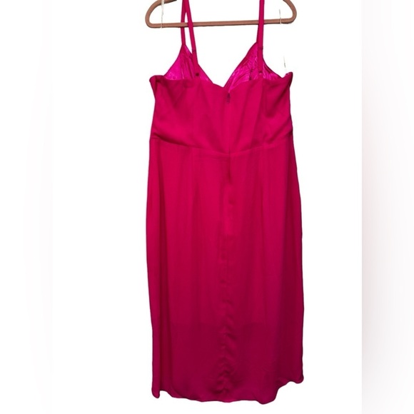 CityChic Sassy Affair Dress Size 16 - Picture 4 of 7